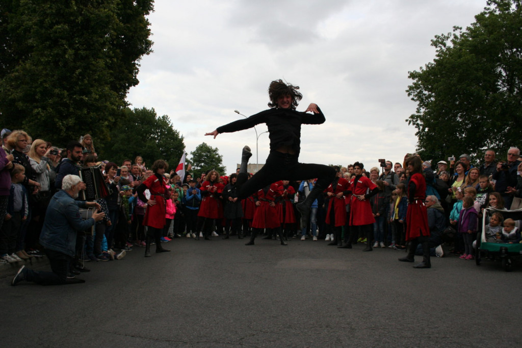 Zamojskie święto folkloru oficjalnie rozpoczęte [FOTORELACJA]