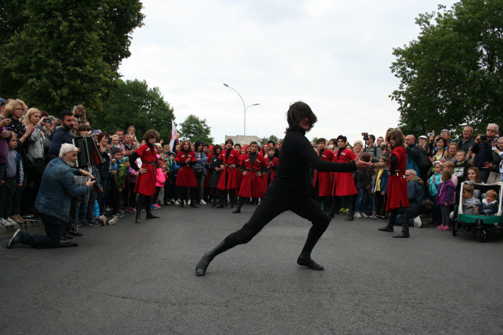 Zamojskie święto folkloru oficjalnie rozpoczęte [FOTORELACJA]