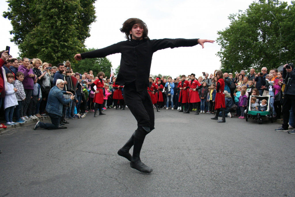 Zamojskie święto folkloru oficjalnie rozpoczęte [FOTORELACJA]