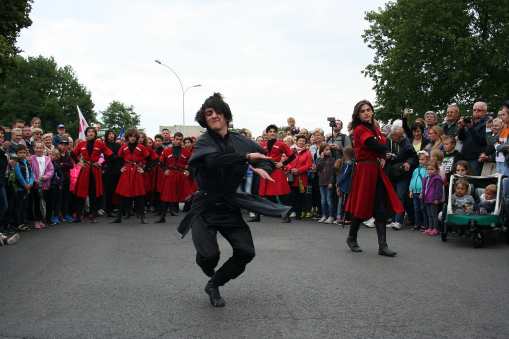 Zamojskie święto folkloru oficjalnie rozpoczęte [FOTORELACJA]