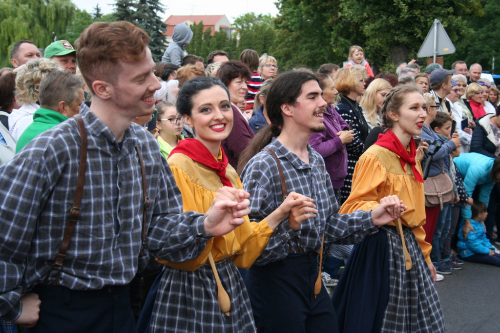 Zamojskie święto folkloru oficjalnie rozpoczęte [FOTORELACJA]