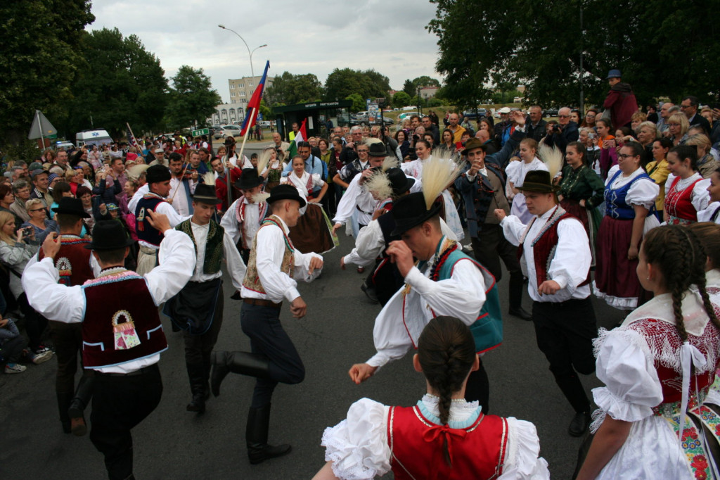 Zamojskie święto folkloru oficjalnie rozpoczęte [FOTORELACJA]