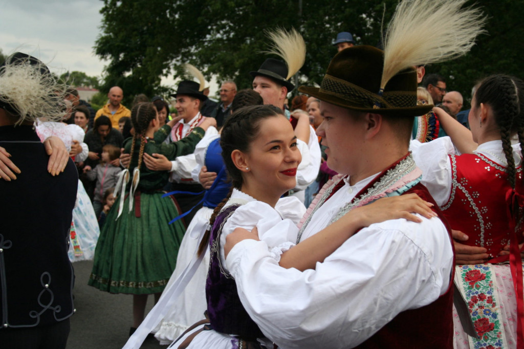 Zamojskie święto folkloru oficjalnie rozpoczęte [FOTORELACJA]