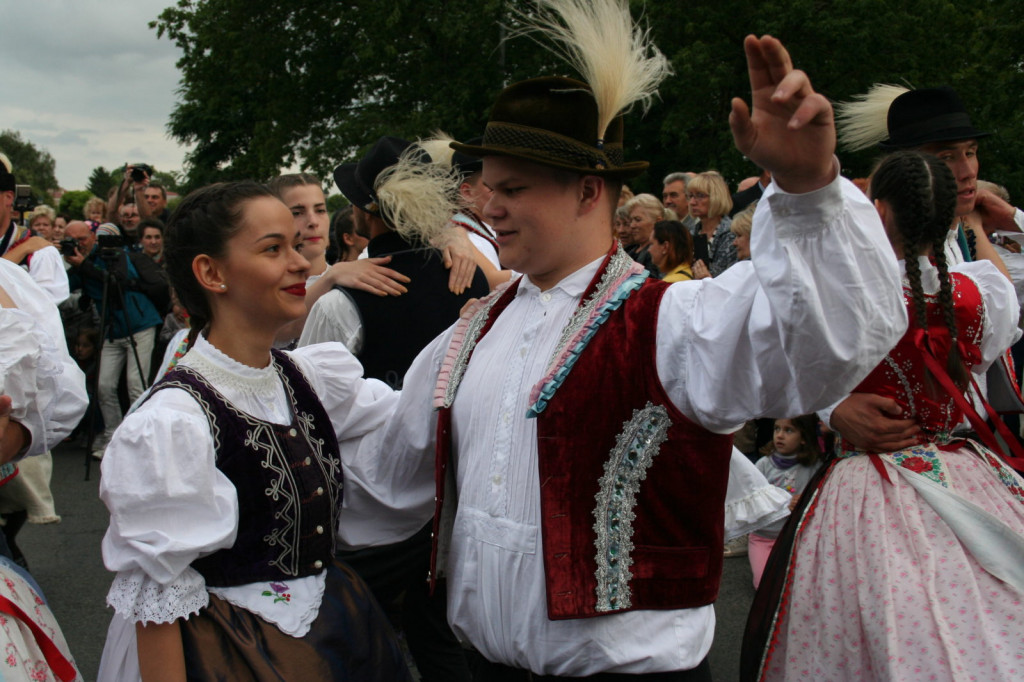 Zamojskie święto folkloru oficjalnie rozpoczęte [FOTORELACJA]