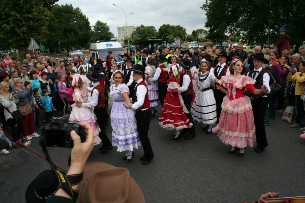 Zamojskie święto folkloru oficjalnie rozpoczęte [FOTORELACJA]