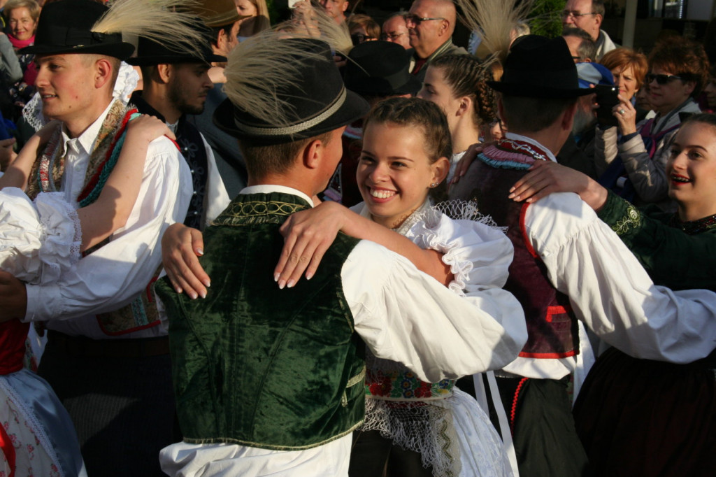 Zamojskie święto folkloru oficjalnie rozpoczęte [FOTORELACJA]
