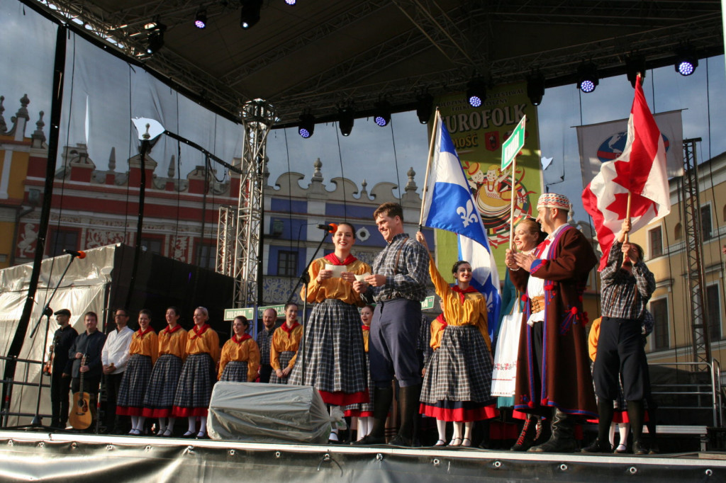 Zamojskie święto folkloru oficjalnie rozpoczęte [FOTORELACJA]