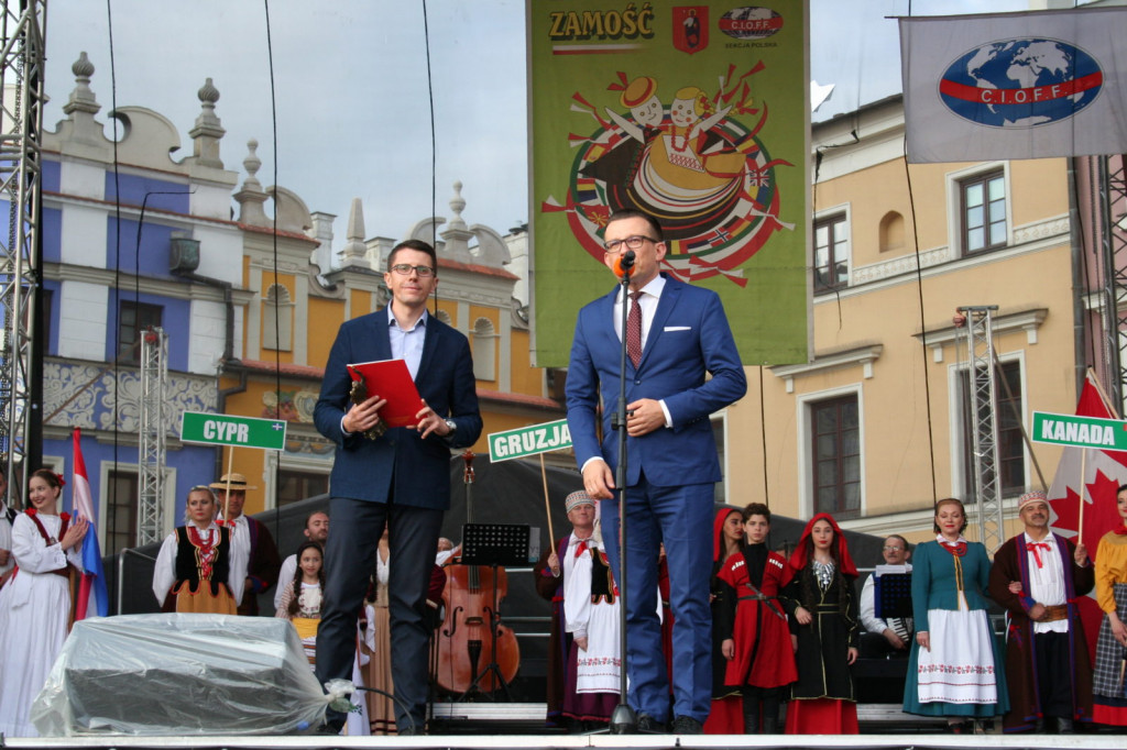 Zamojskie święto folkloru oficjalnie rozpoczęte [FOTORELACJA]