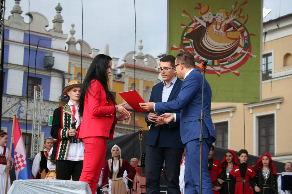 Zamojskie święto folkloru oficjalnie rozpoczęte [FOTORELACJA]