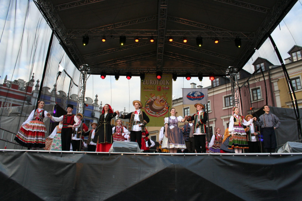 Zamojskie święto folkloru oficjalnie rozpoczęte [FOTORELACJA]