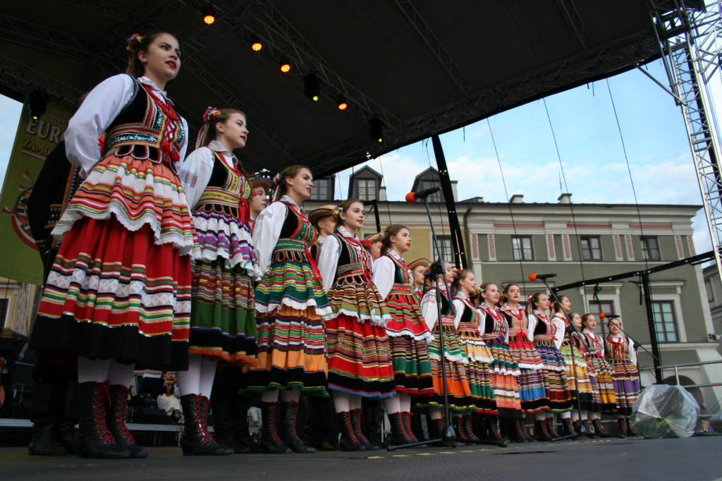 Zamojskie święto folkloru oficjalnie rozpoczęte [FOTORELACJA]