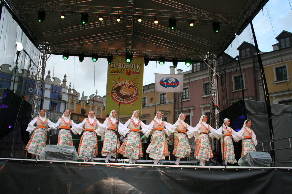 Zamojskie święto folkloru oficjalnie rozpoczęte [FOTORELACJA]