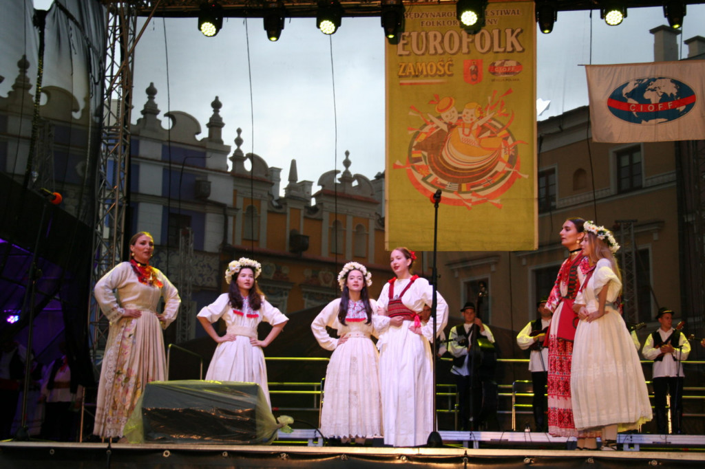 Zamojskie święto folkloru oficjalnie rozpoczęte [FOTORELACJA]
