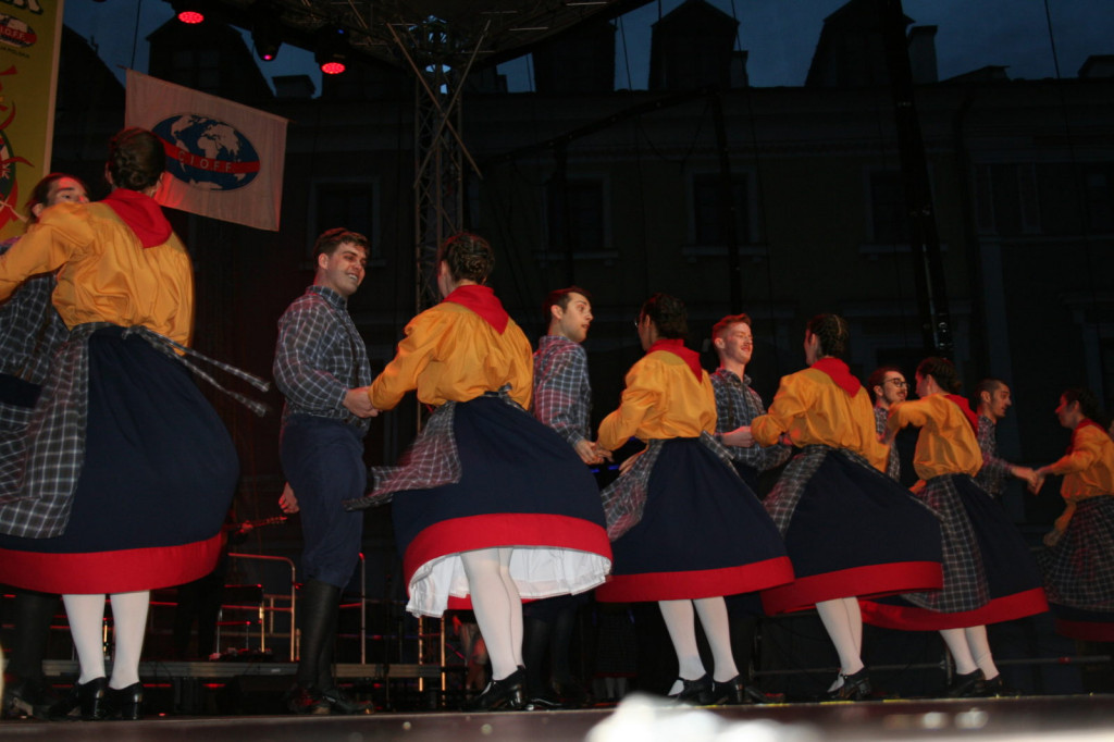 Zamojskie święto folkloru oficjalnie rozpoczęte [FOTORELACJA]
