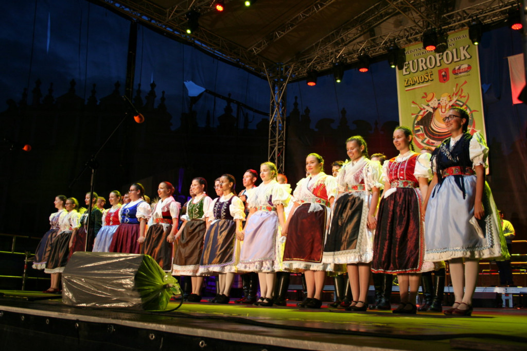 Zamojskie święto folkloru oficjalnie rozpoczęte [FOTORELACJA]