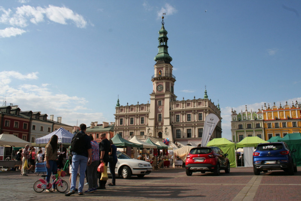 Kiermasz Sztuki Ludowej towarzyszący festiwalowi EUROFOLK [ZDJĘCIA]