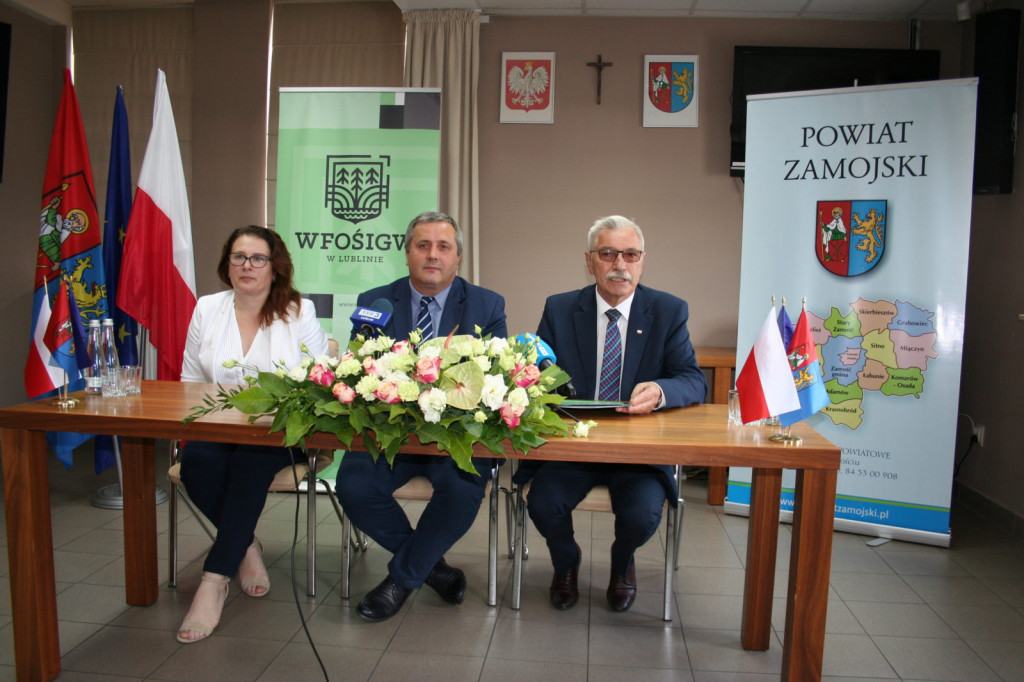 Koniec dymiących kominów! Za to czyste powietrze i oszczędności! Zgłoś się do Starostwa
