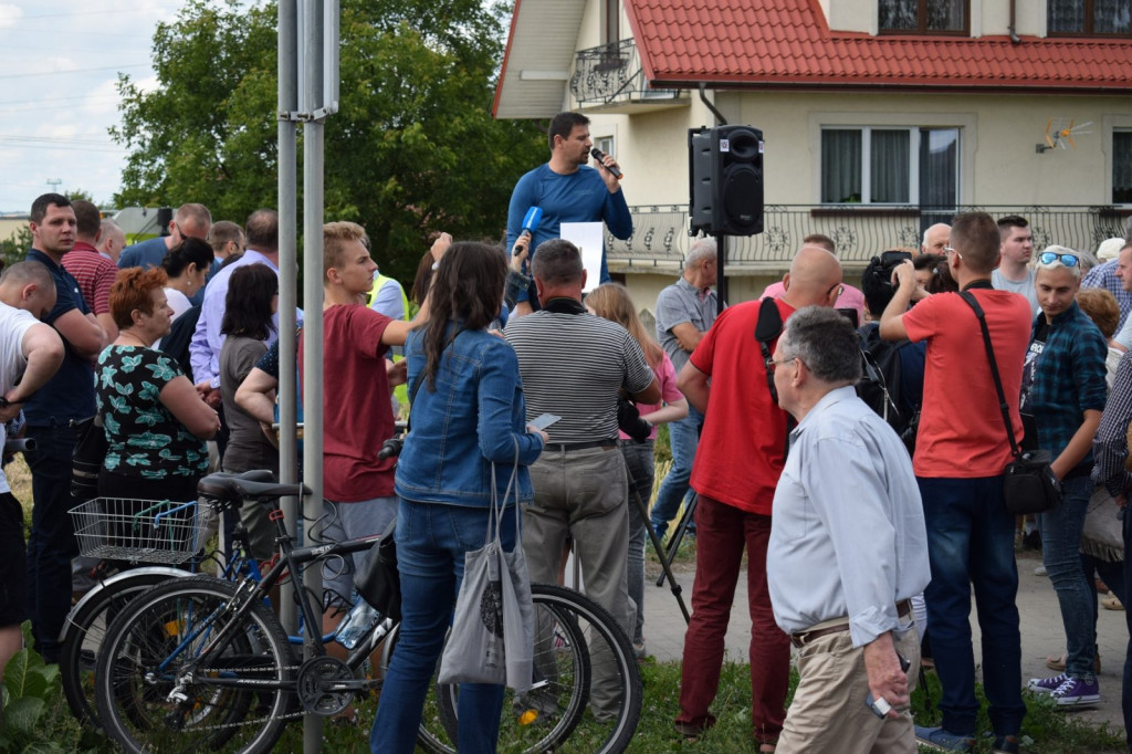 Protestowali przeciwko budowie 