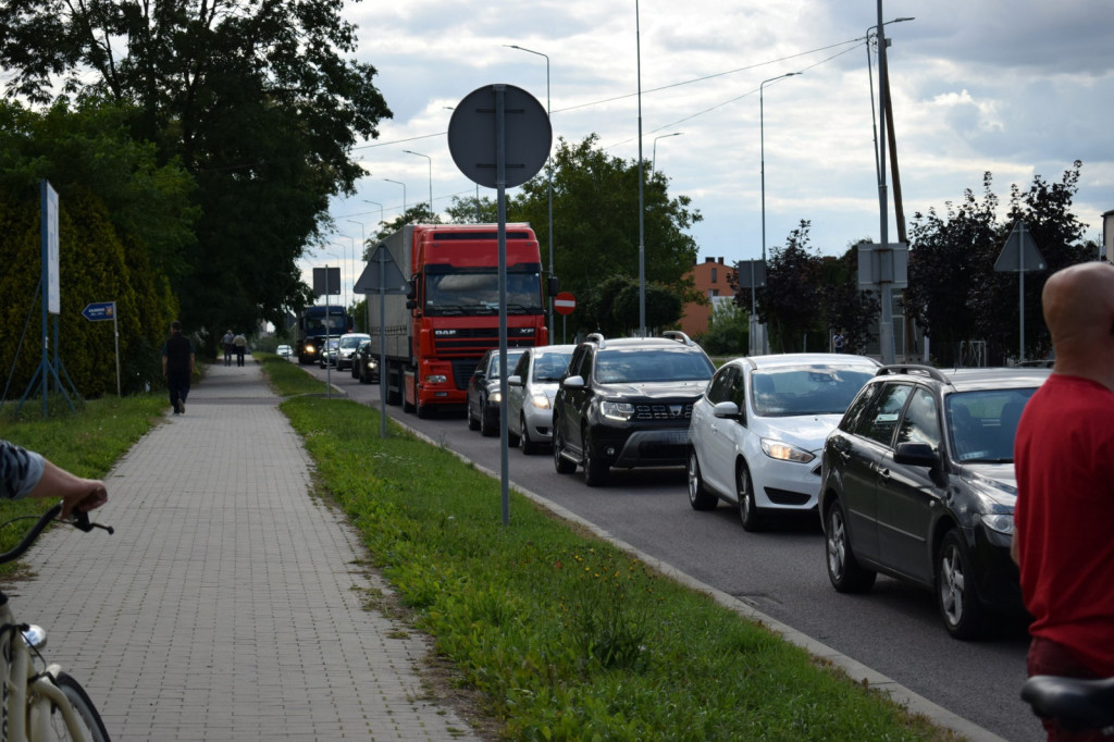 Protestowali przeciwko budowie 