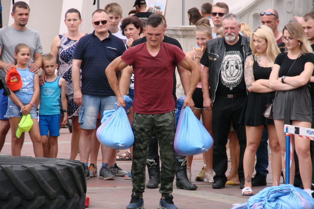 Latające motocykle na Festiwalu 