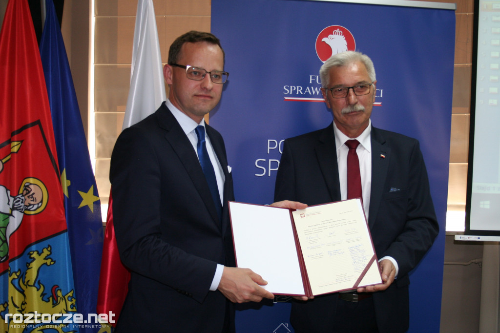 Sieciowanie Pomocy w powiecie