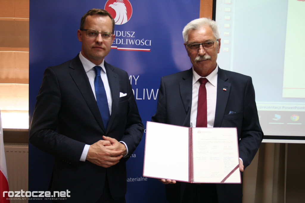 Sieciowanie Pomocy w powiecie