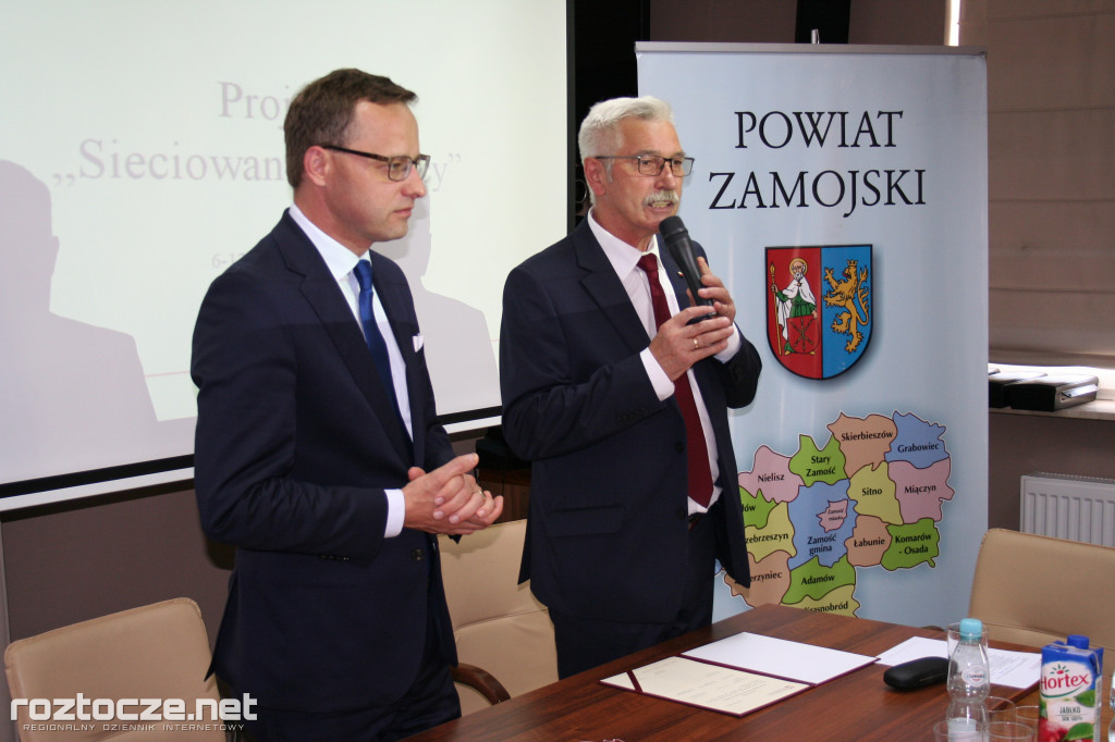 Sieciowanie Pomocy w powiecie