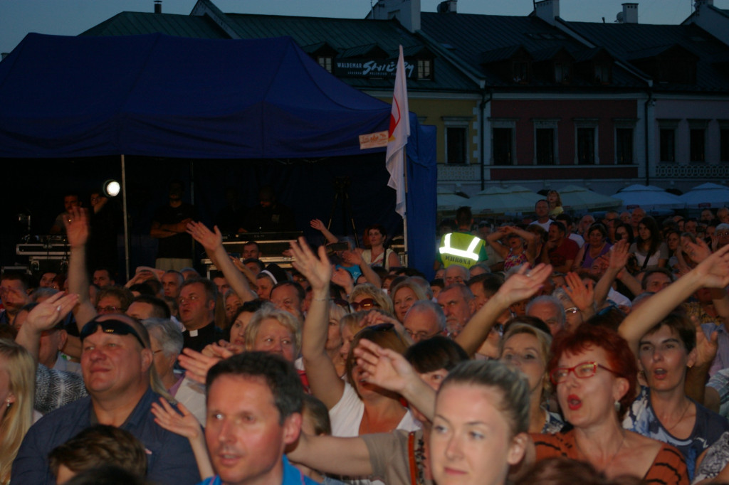 Golec uOrkiestra na pożegnanie pielgrzymów