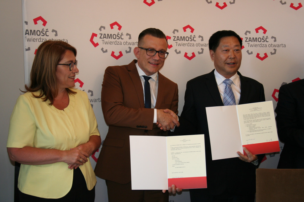 Współpraca Zamościa i miasta Ya an