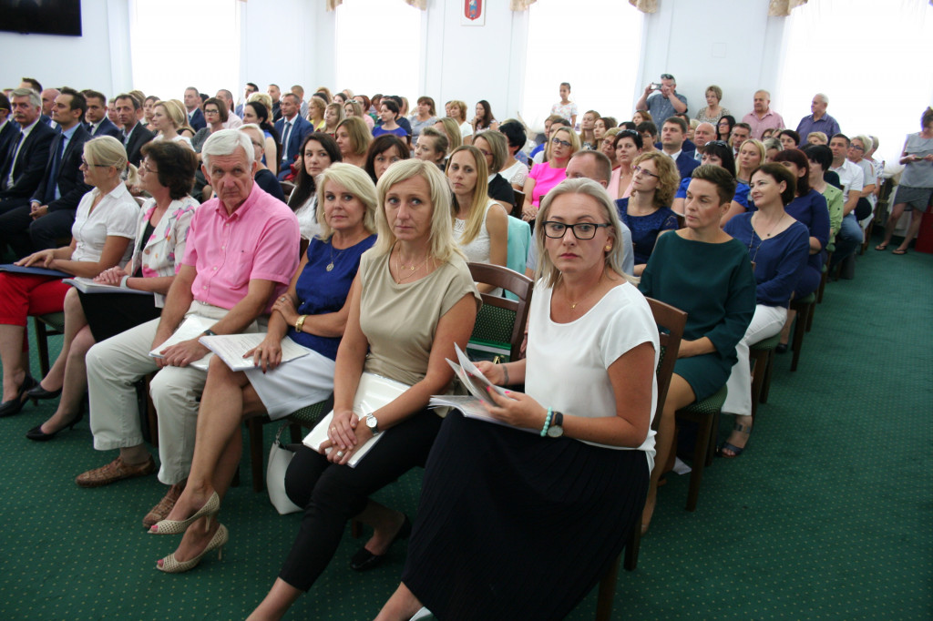 Awanse nauczycieli [sierpień 2019]