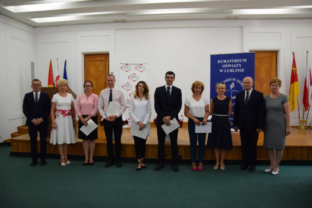 Awanse nauczycieli [sierpień 2019]