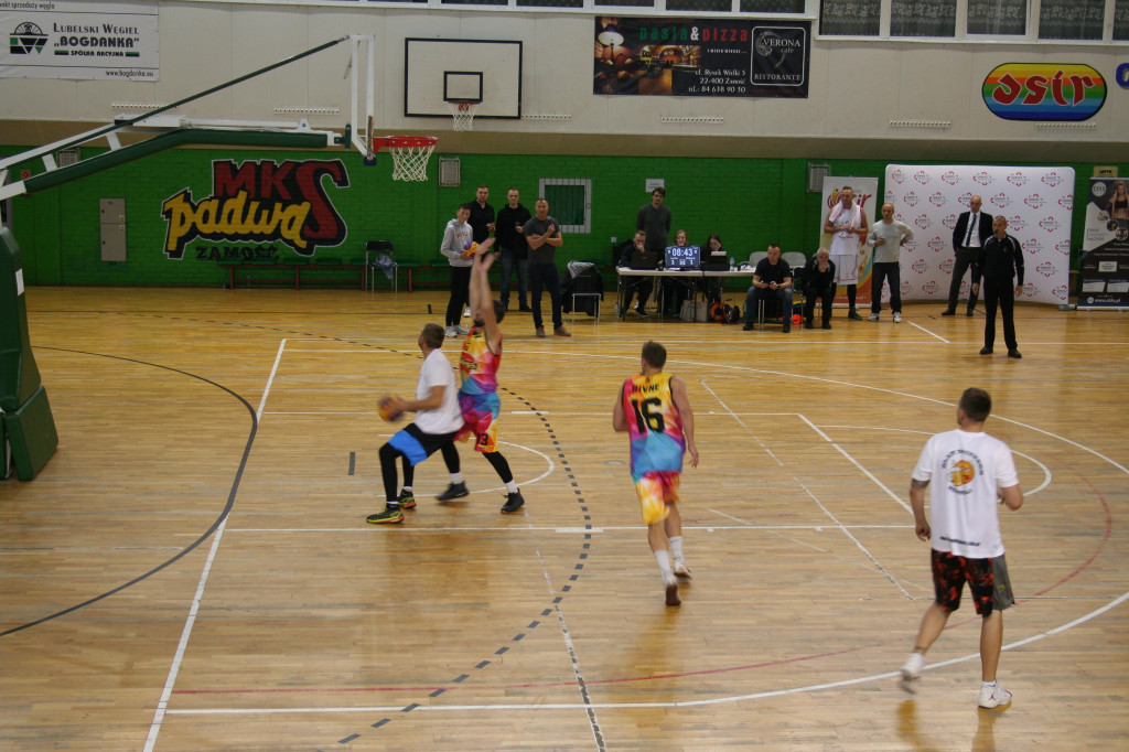 Turniej w koszykówce 3x3