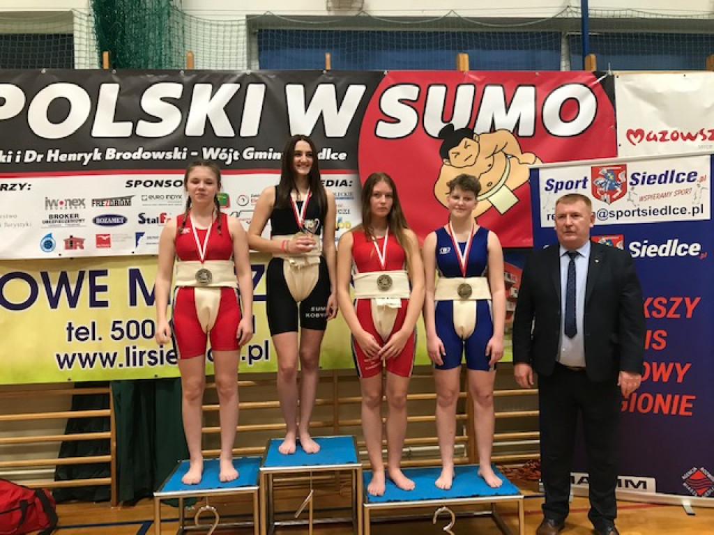 Medale zamojskich zapaśników