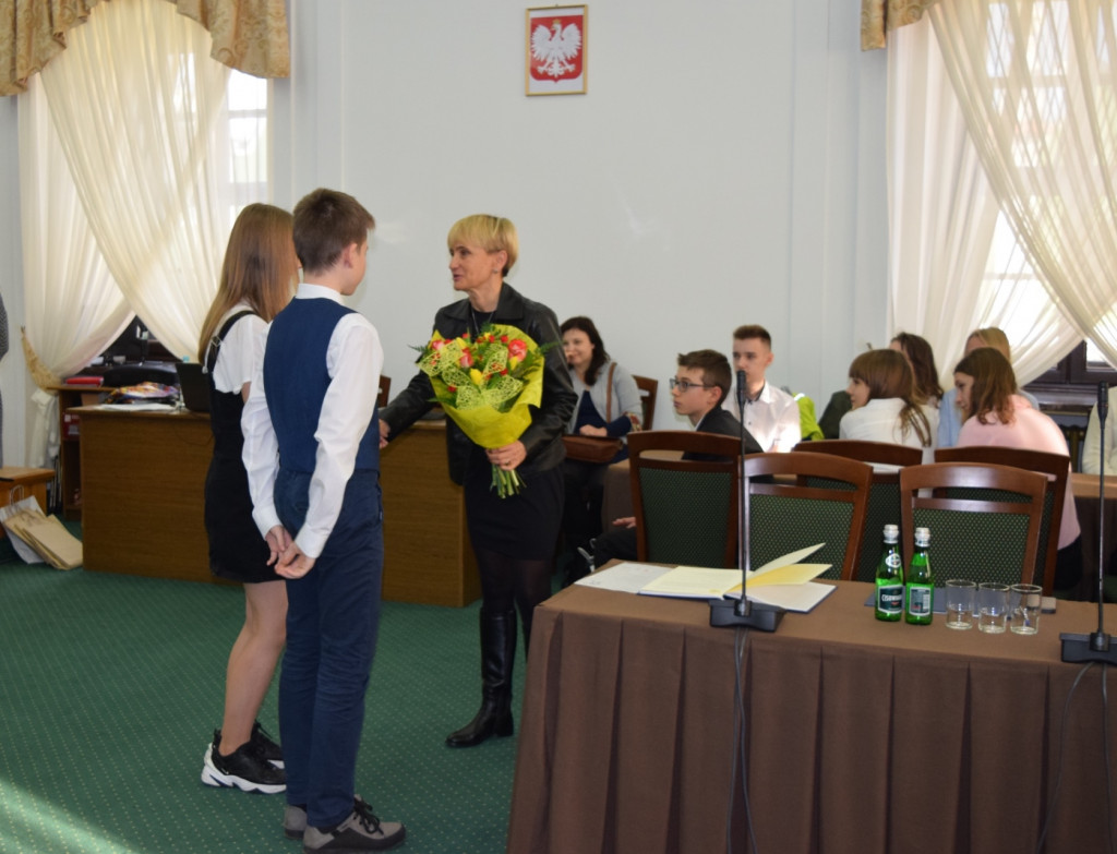 Dzieci Zamojszczyzny. Los dzieci w relacjach źródłowych