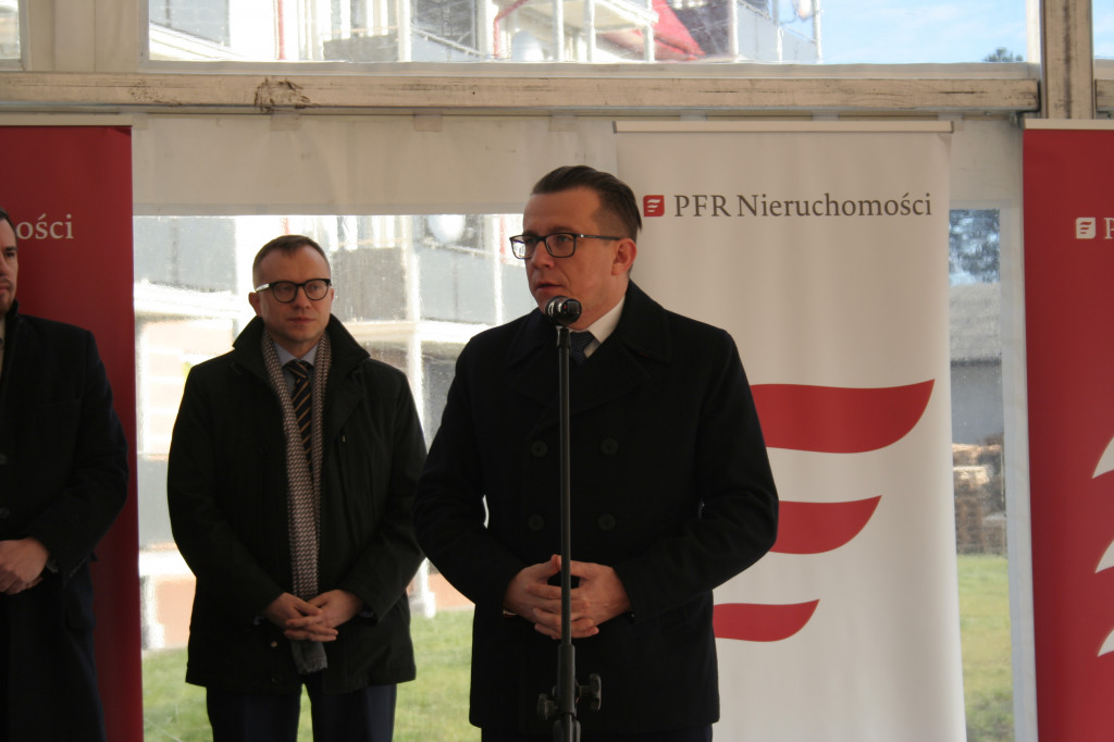 Łopaty pod Mieszkanie + zostały wbite