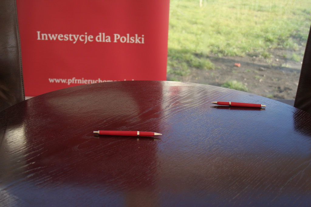 Łopaty pod Mieszkanie + zostały wbite