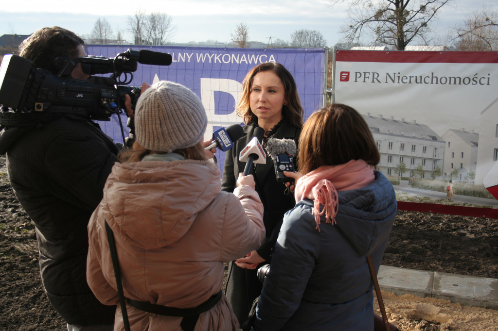 Łopaty pod Mieszkanie + zostały wbite
