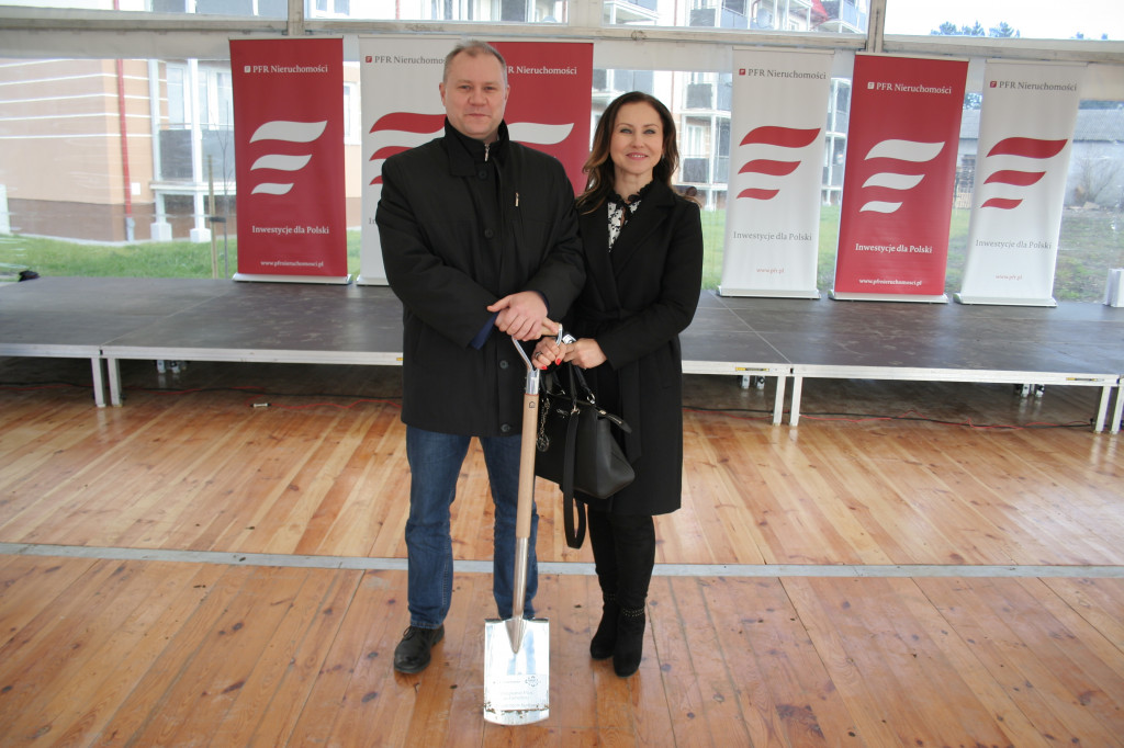 Łopaty pod Mieszkanie + zostały wbite
