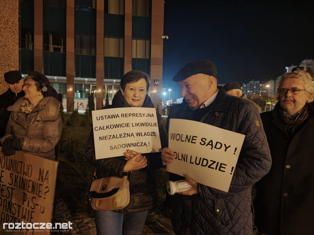 Protest pod zamojskim Sądem