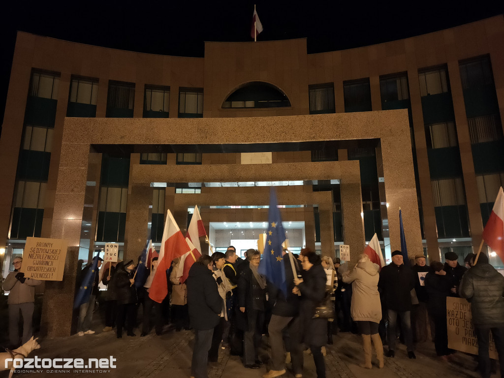 Protest pod zamojskim Sądem