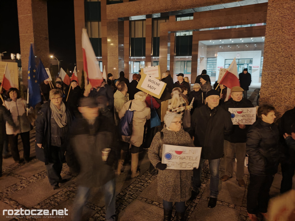 Protest pod zamojskim Sądem