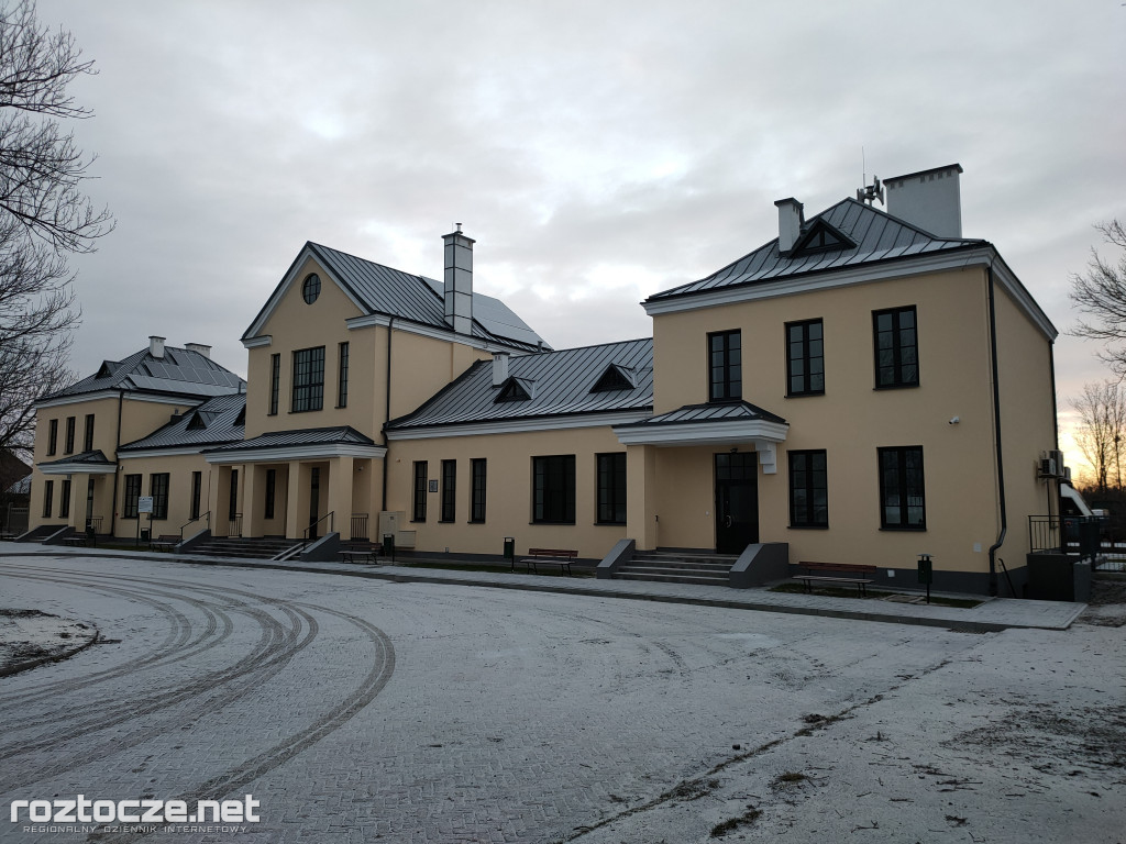 Remont budynku dworca PKP