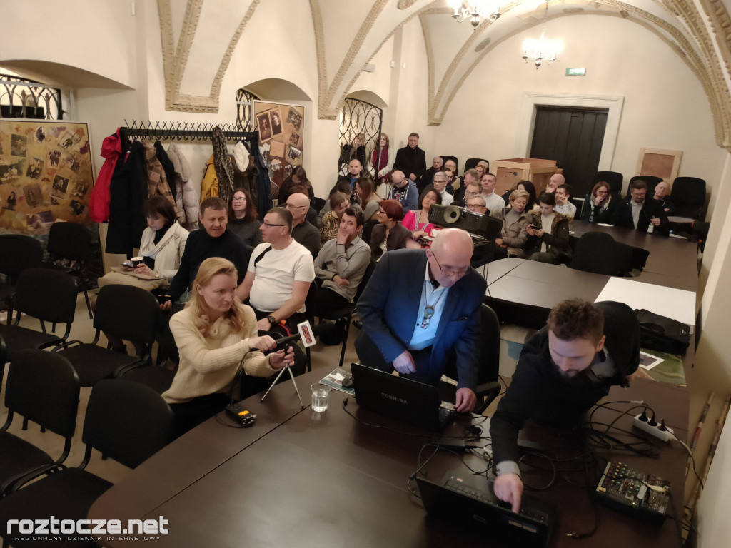 45 lat twórczości Janusza Kapeckiego [RELACJA]