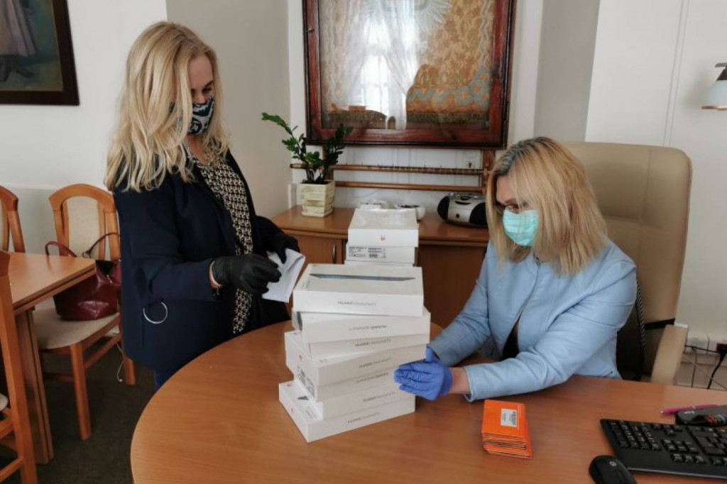 Komputery dla szkół