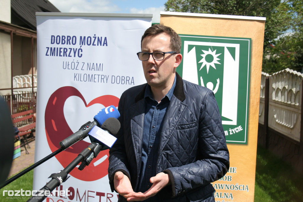 Zebrano 199 metrów dobra