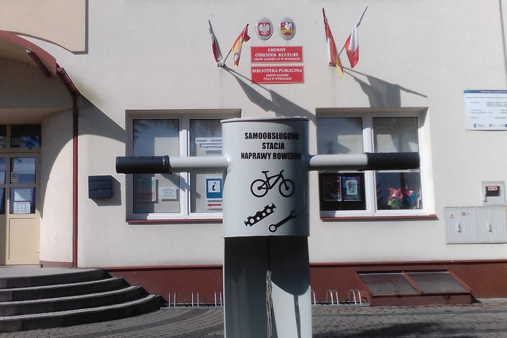 Stacje rowerowe i Punkt Informacji Turystycznej w Gminie Zamość