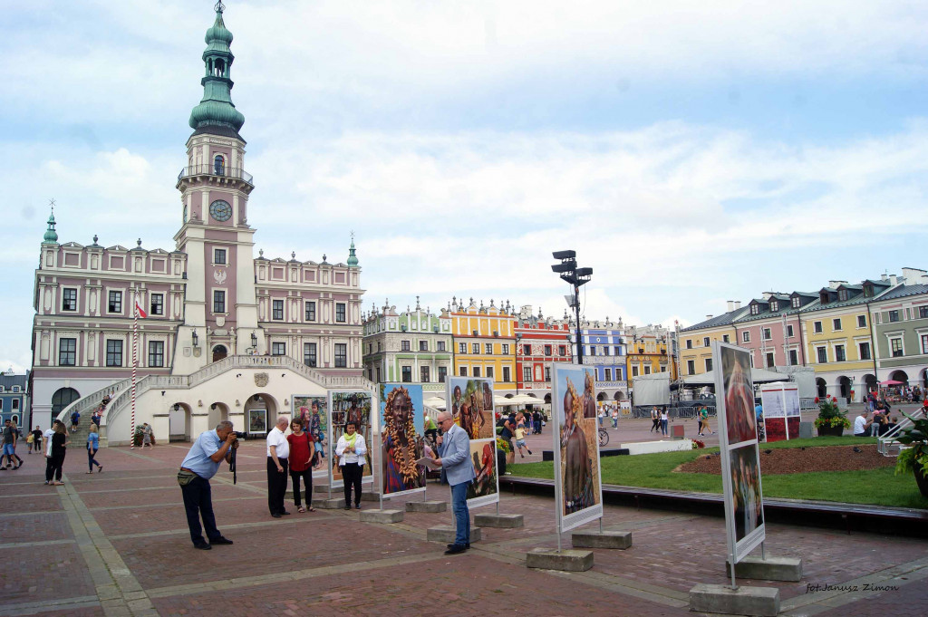 Wystawa niezwykłych fotografii Elżbiety Dzikowskiej