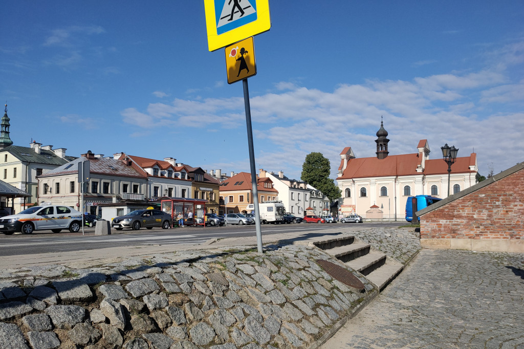 Remont Placu M. Stefanidesa i Placu Wolności w Zamościu