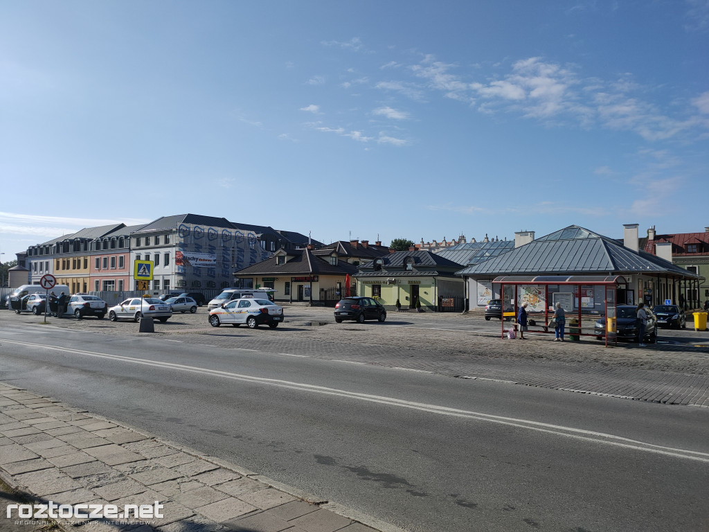 Remont Placu M. Stefanidesa i Placu Wolności w Zamościu