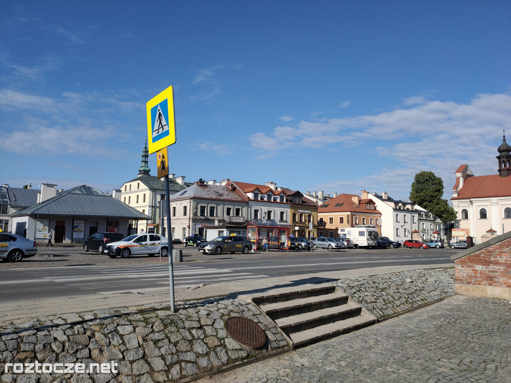 Remont Placu M. Stefanidesa i Placu Wolności w Zamościu